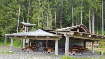 Glacier gorge barbecue area Glacier gorge barbecue area