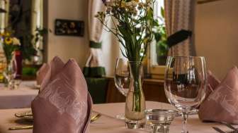 Test restaurant table